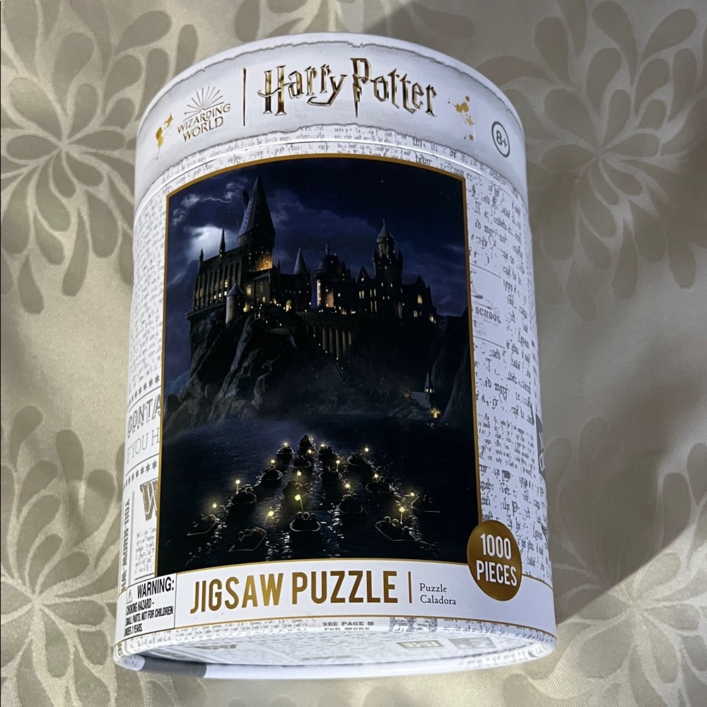 Warner Bros. Harry Potter Jigsaw Puzzle - Black and Gold
